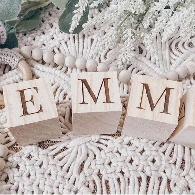 Cube lettre bois