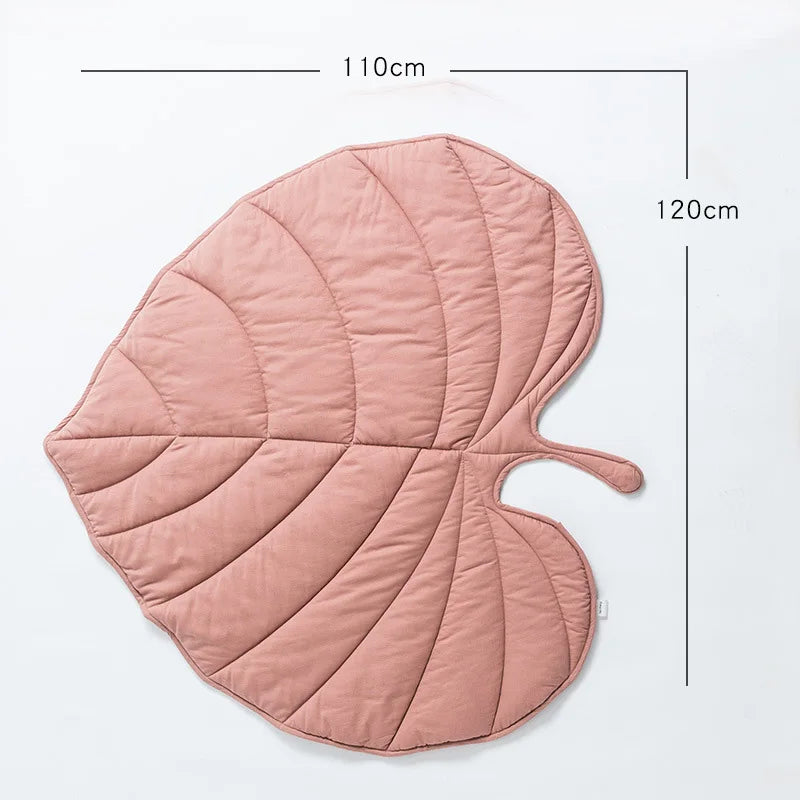 Tapis en forme de feuille d'eucalyptus